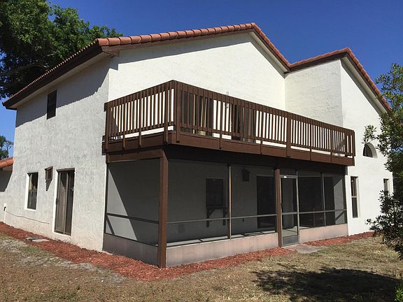 5th image of 7304 Farington Ct