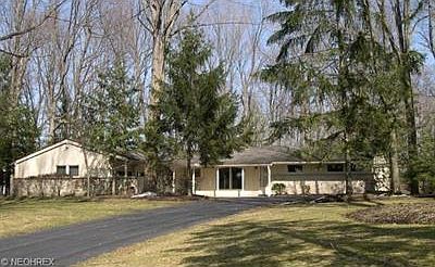 1st image of 80 Skyline Dr