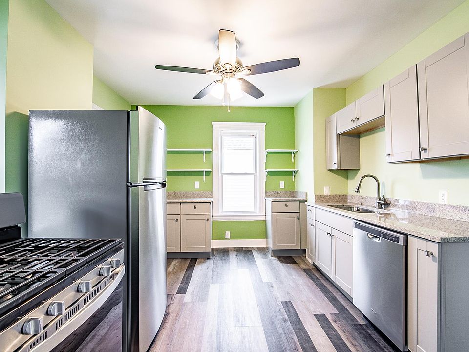1st image of 1337 W 67th St