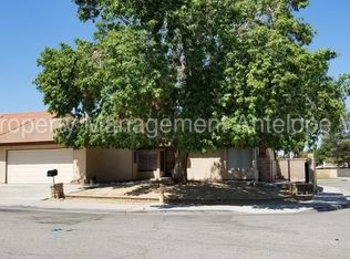 44123 Sancroft Ave, Lancaster, CA 93535