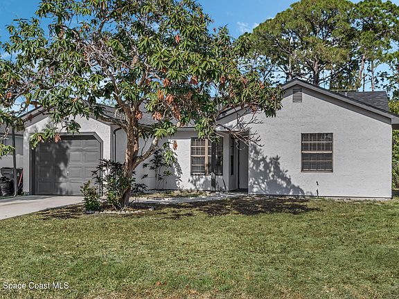 2nd image of 2861 Detached Cir SE