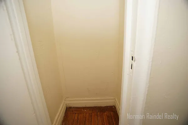 Rented by Norman Raindel, LREB | media 13