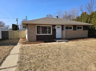 6531 N 58th St, Milwaukee, WI 53223