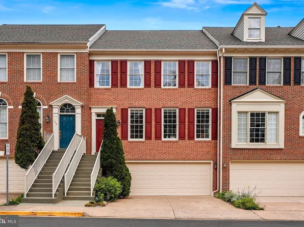 134 Roland Ct SW, Vienna, VA 22180