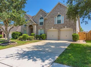 2220 Waters Edge Ln, League City, TX 77573