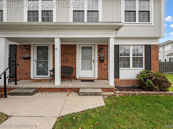 3rd image of 36702 Park Place Dr
