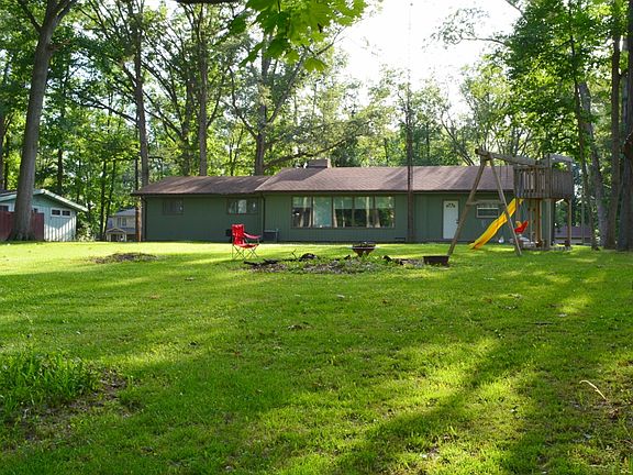 4th image of 1265 Forest Dr