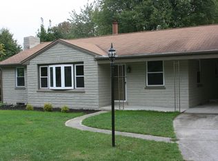 305 Village Rd, Harrisburg, PA 17112