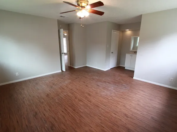 6606 Betty Cook Dr, Austin, TX 78723