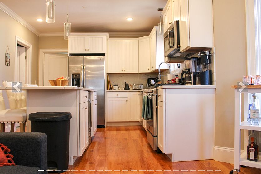 1st image of 118 Holland St #1R