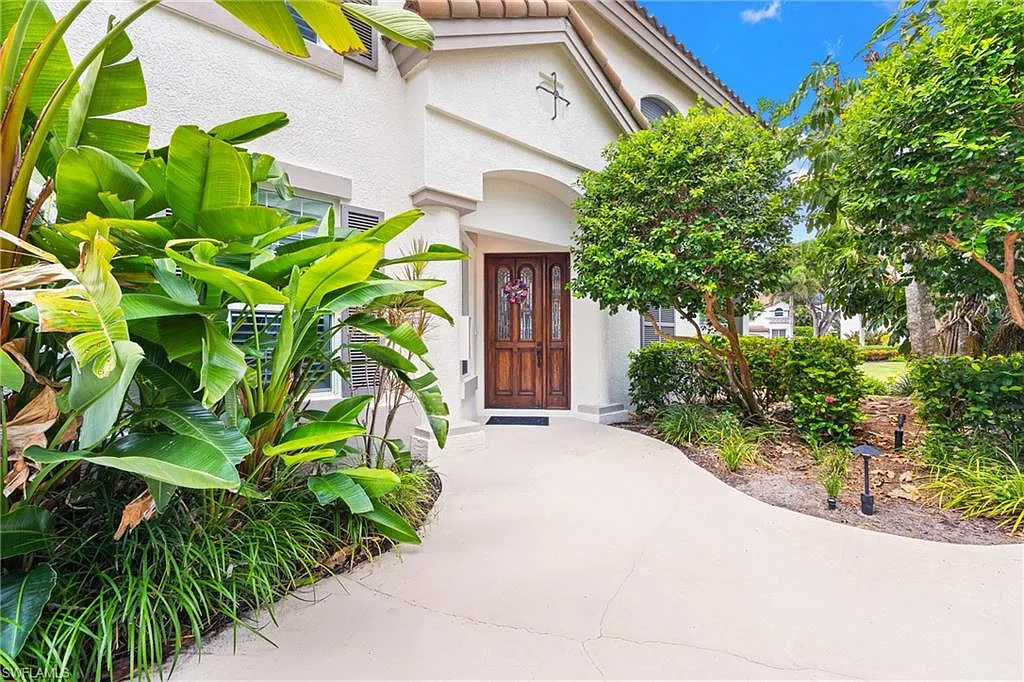 3 bed, 2.5 bath, 2005 sqft, $17,500 — Photo 3
