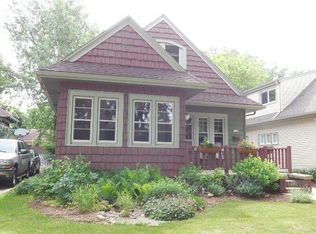 2534 N 65th St, Wauwatosa, WI 53213