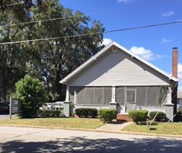 1st image of 152 SE Hernando Ave