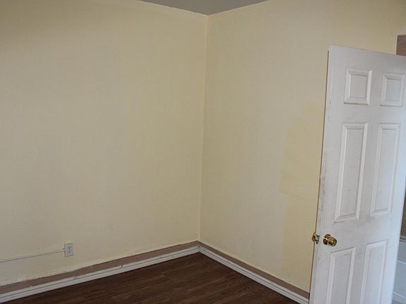 2nd image of 357 N 10th St APT 2