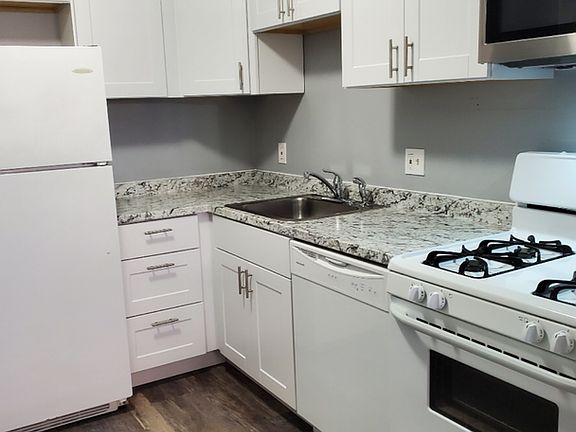 3rd image of 345-381 Hildreth St #363-13