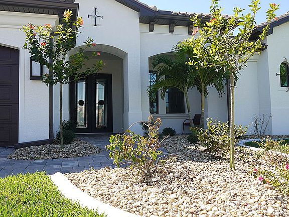 3rd image of 2822 SW 25th St