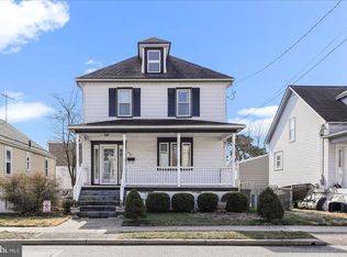 110 S 3rd St, Essington, PA 19029