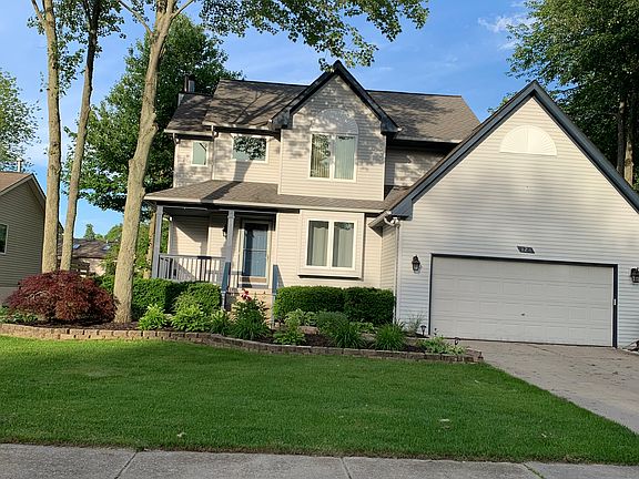 2nd image of 124 Deni Dr