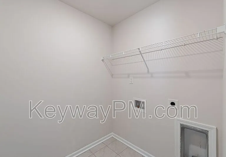 4136 Thimbleberry Dr — Photo 23