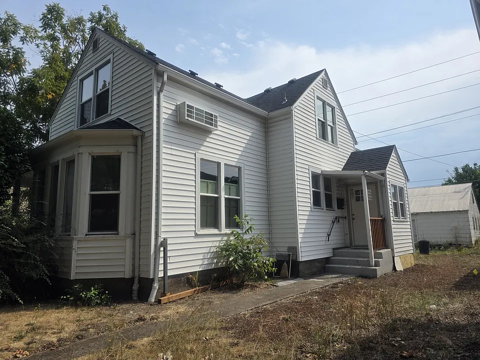 1456 Liberty St NE #2