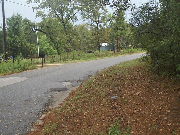 2nd image of 5222 Evergreen Forest Ln