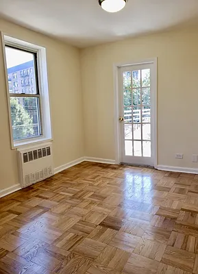 Sold by Compass | media 4