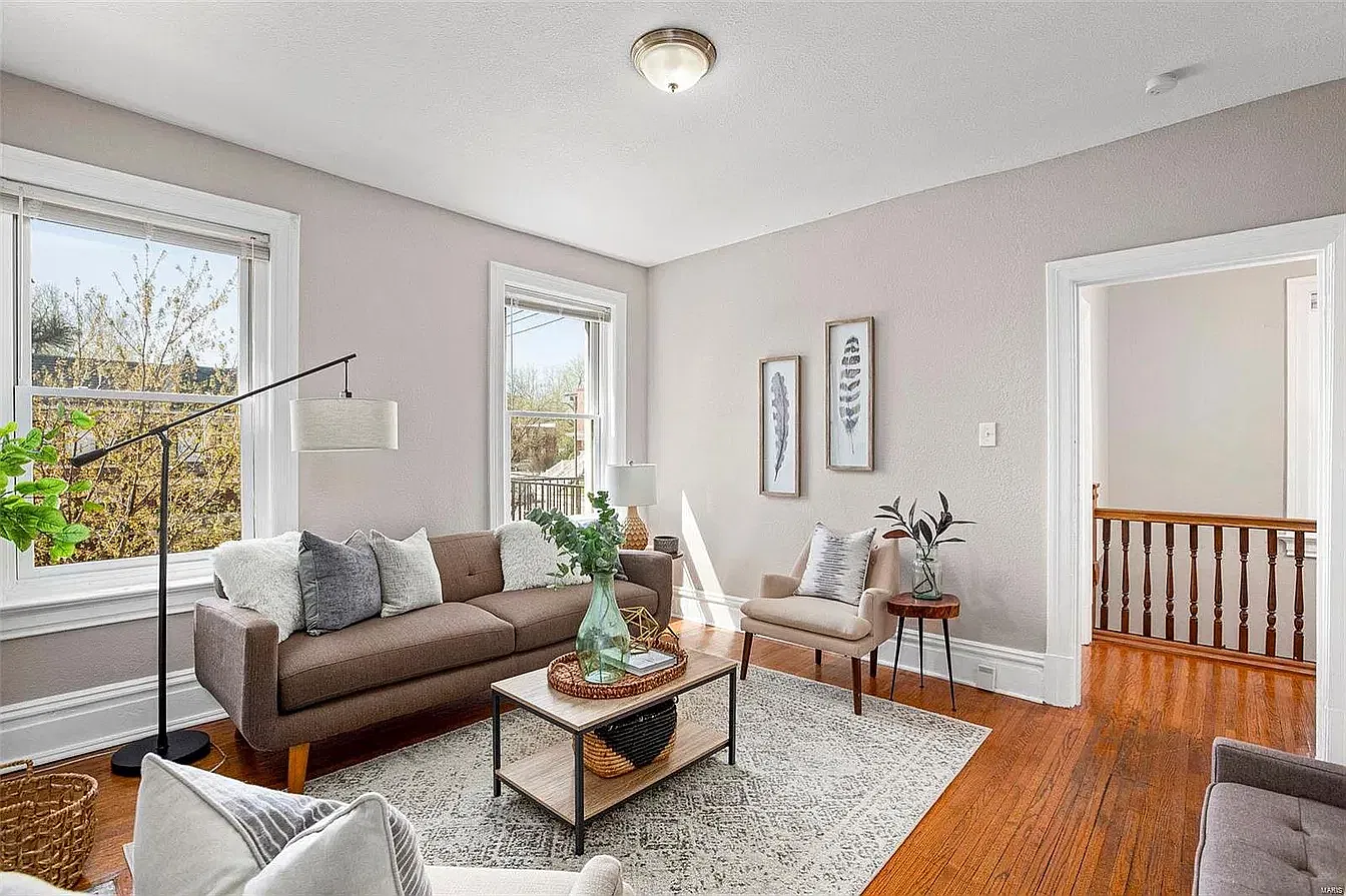 3 bed, 1220 sqft, $1,695 — Photo 3