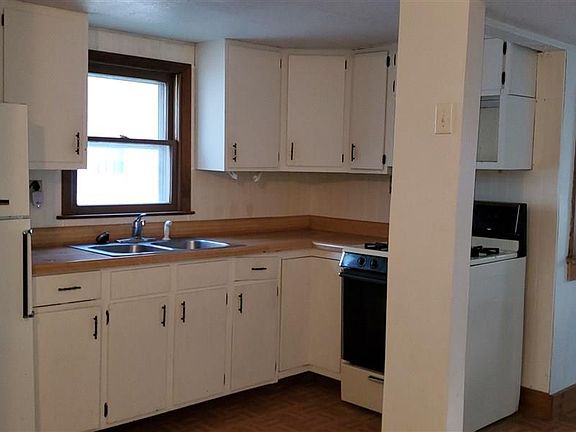4th image of 112 N Davis Ave