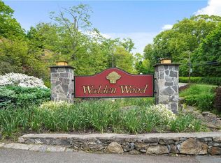 7 Round Hill Rd, Dobbs Ferry, NY 10522