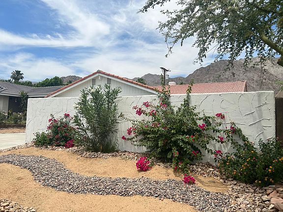 2nd image of 53025 Avenida Diaz