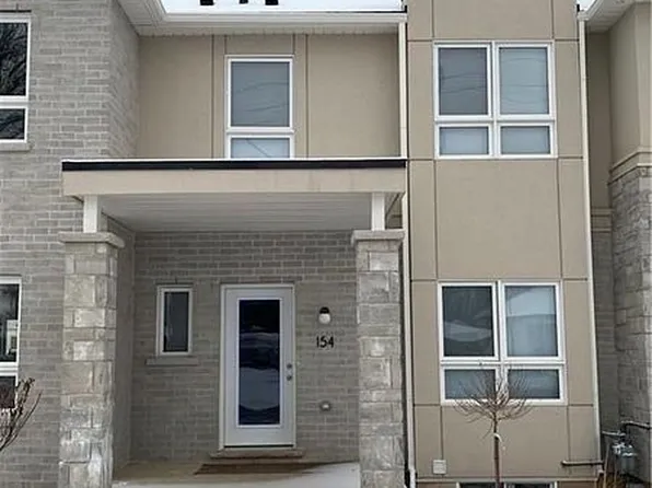 154 Broadway Ln, Welland, ON L3C 0J2