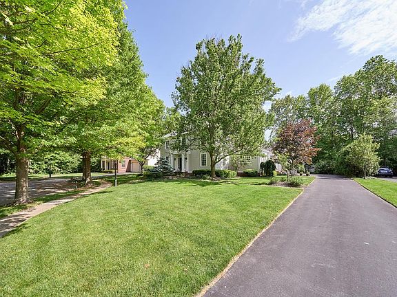 2nd image of 6043 Wilton House Ct