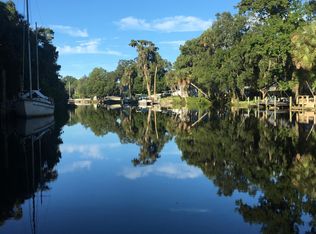 86 Canterbury Rd, Inglis, FL 34449