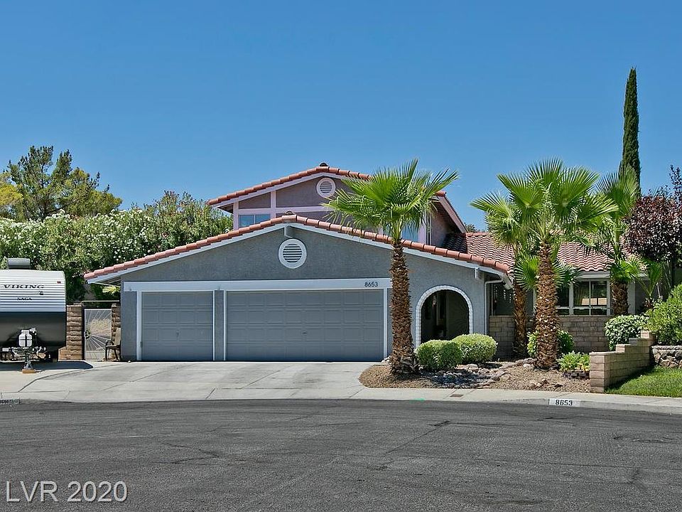1st image of 8653 Surtidor Dr