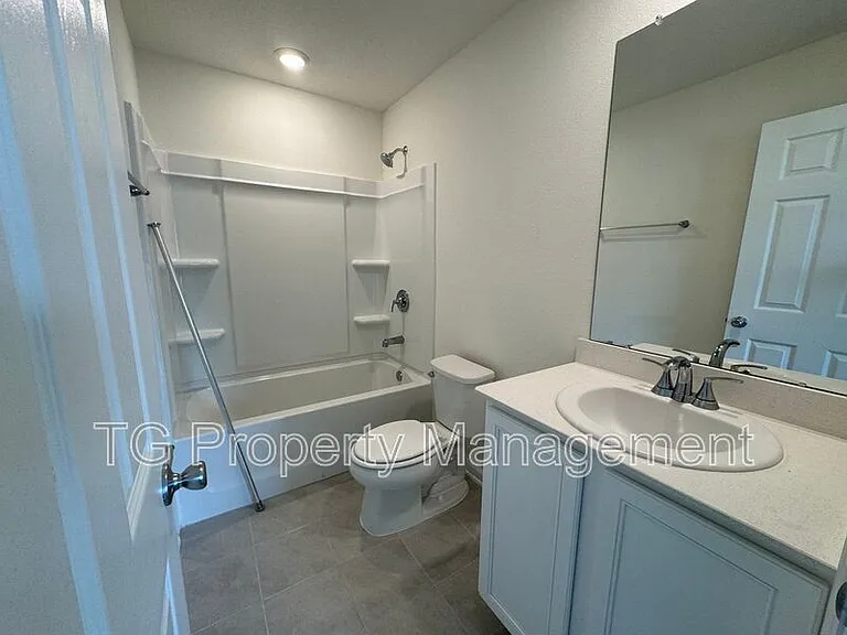 7665 Merchants Way — Photo 10