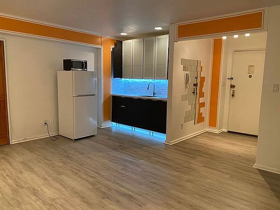 3rd image of 1420 York Ave APT 6N