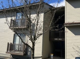 1610 Spruce Hills Dr, Glen Gardner, NJ 08826