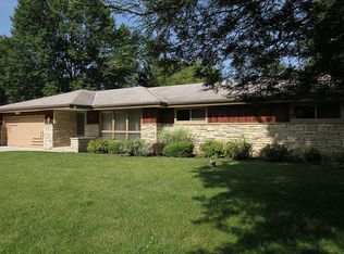 3173 S Monterey Dr, New Berlin, WI 53151