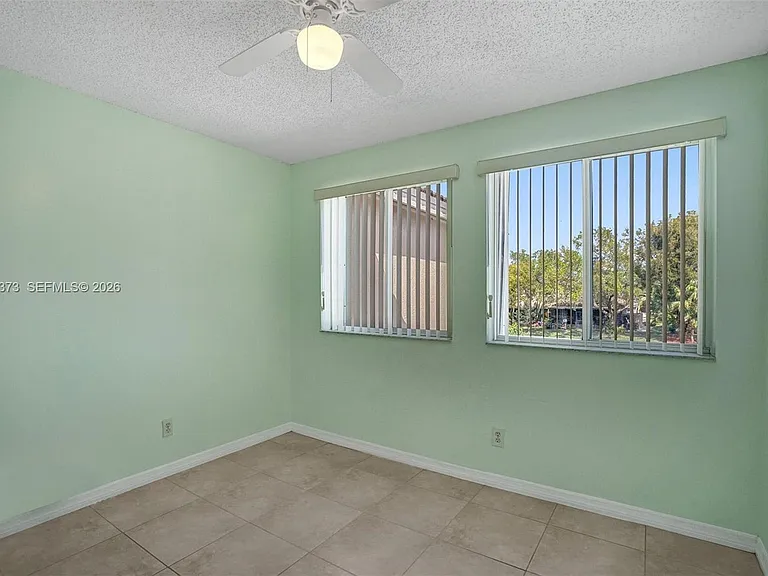 1726 SW 110th Ter — Photo 21