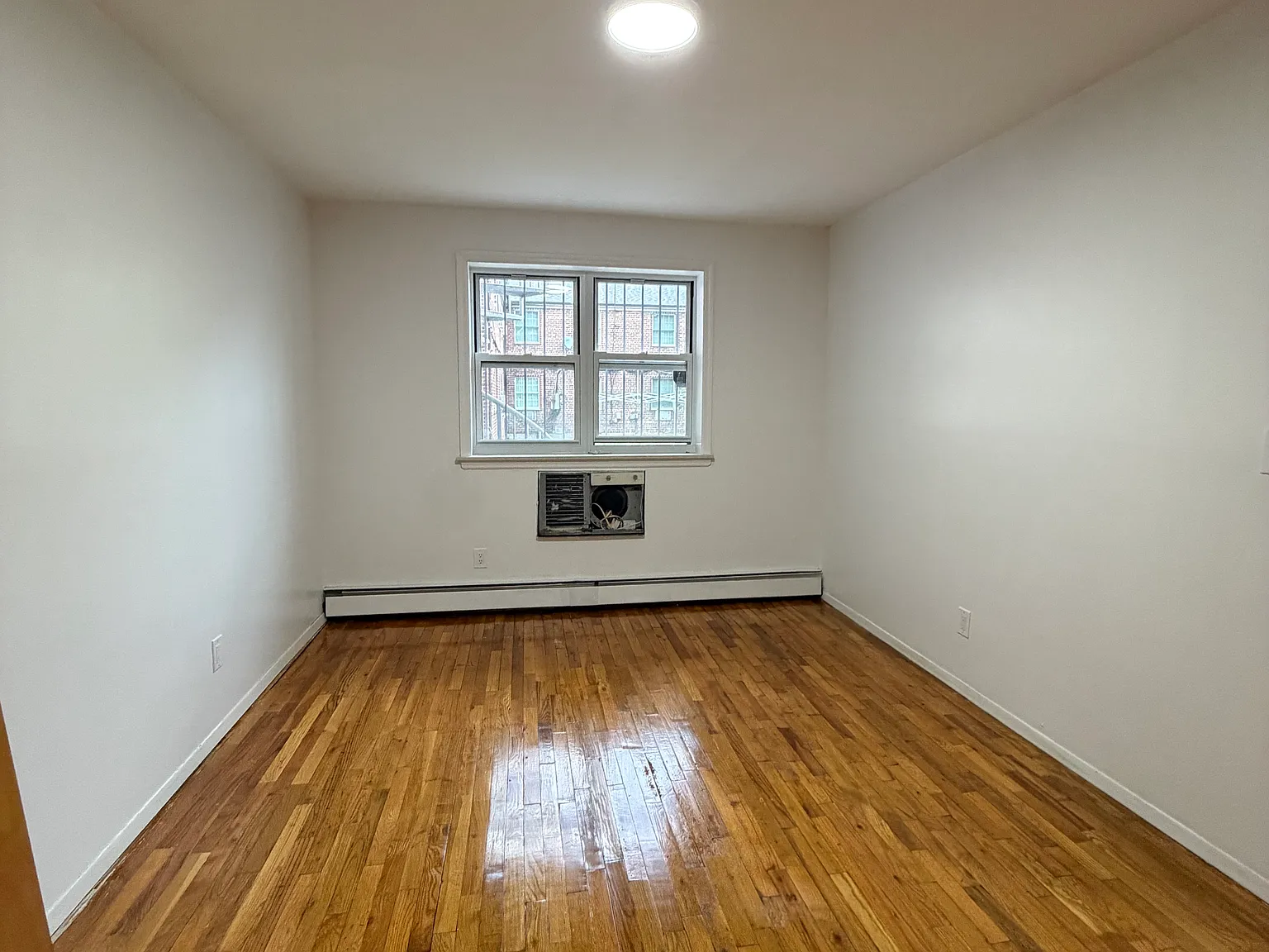 3 bed, $3,300 — Photo 3