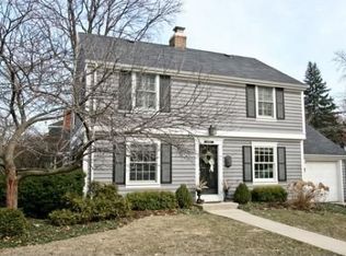 4145 Wolf Rd, Western Springs, IL 60558