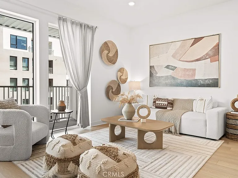 2510 Rivington — Photo 17