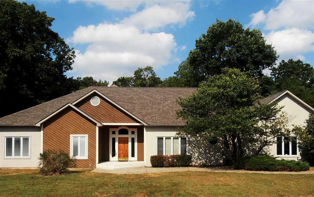 3721 E Devonshire Ln photo 1