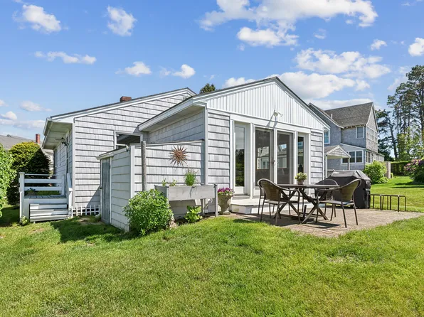 13 Atlantic Circle, Kennebunk, ME 04043