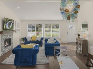 248 111th Ave SE, Bellevue, WA 98004