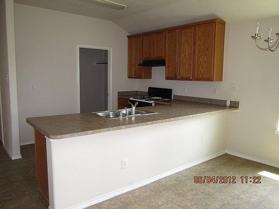 4th image of 10921 Groveshire Dr