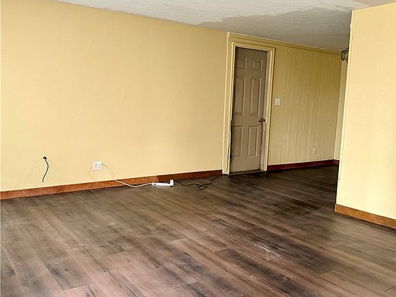 3rd image of 282 November Street