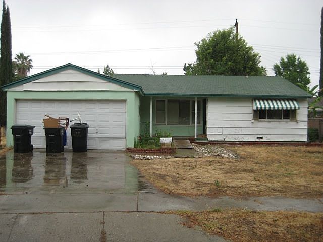 1st image of 3571 N Alameda Ave