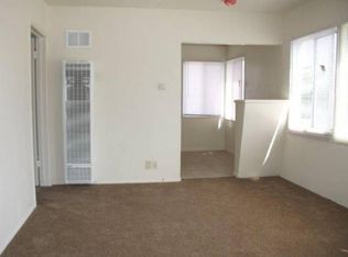 805 N Tamarind Ave APT B, Compton, CA 90220