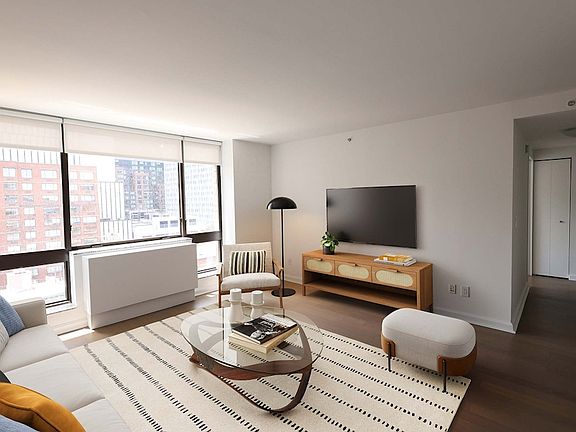 3rd image of 500 W 56th St #2